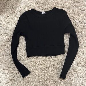 Black Long Sleeve Crop Top